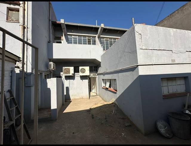 BUSINESS FOR SALE IN GERMISTON CENTRAL